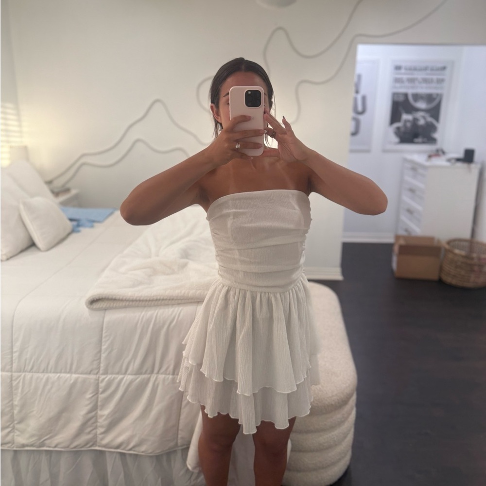 Amazon Strapless White Dress